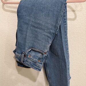 Abercrombie & Fitch Curve Love Ankle Straight Jeans